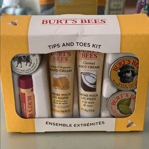 Burts Bees Tips and Toes Kit